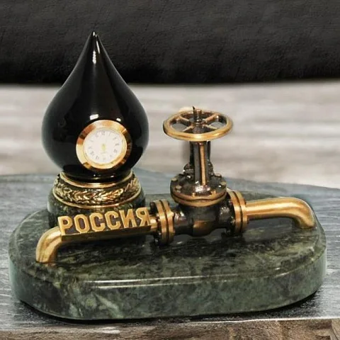 Подарочные винтажные настольные часы «Российская нефтяная промышленность» из бронзы и змеевика