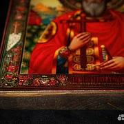Икона деревянная "Святой князь Владимир" — оригинальный подарок — фотография 6