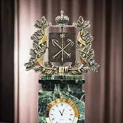 Часы «Губернские. Санкт-Петербург» со змеевиком — оригинальный подарок — фотография 1