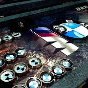 В подарок: Нарды под стеклом «BMW M5» — фотография 3