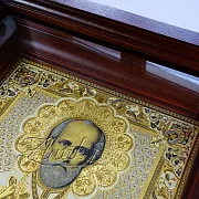 Икона Николая Чудотворца /в киоте/. Златоуст — необычный подарок — фотография 9