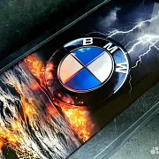 Нарды под стеклом «BMW» — оригинальный подарок — фотография 3