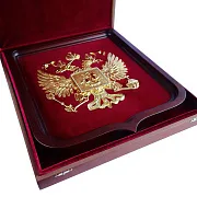 На память: Панно «Герб России» на деревянной основе — фотография 2