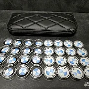 Подарочный комплект стальных фишек для нард «BMW» — фотография 2