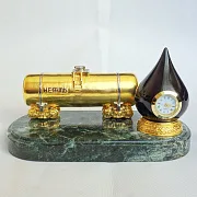 Часы «Капля нефти и цистерна» с бронзой и змеевиком в подарок — фотография 2