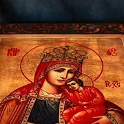 Подарочная икона Богоматери "Избавительница от бед страждущих — фотография 7
