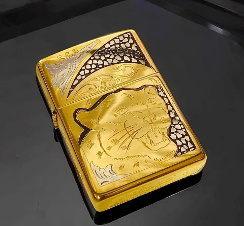 Зажигалка Zippo с гравировкой "Пантера" в подарок