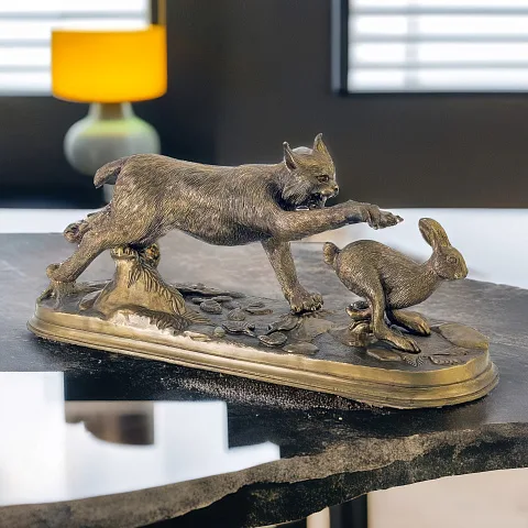 Композиция «Рысь с зайцем» — красивый подарок